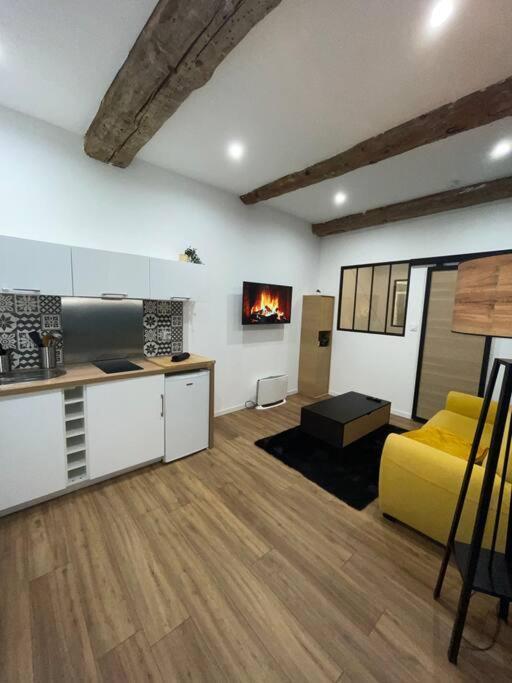 Loft Atypique Setois Apartment Сет Екстериор снимка