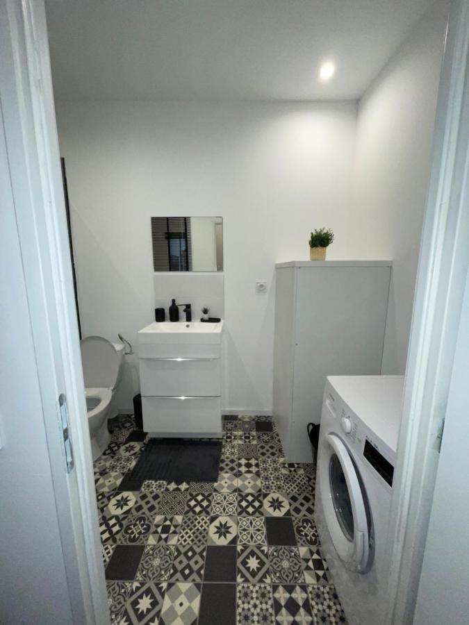 Loft Atypique Setois Apartment Сет Екстериор снимка